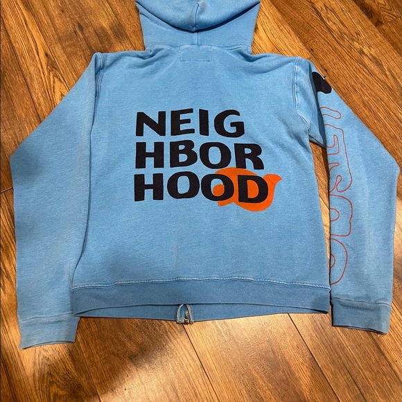 Free city size 1 fits like a small - Picture 2 of 2